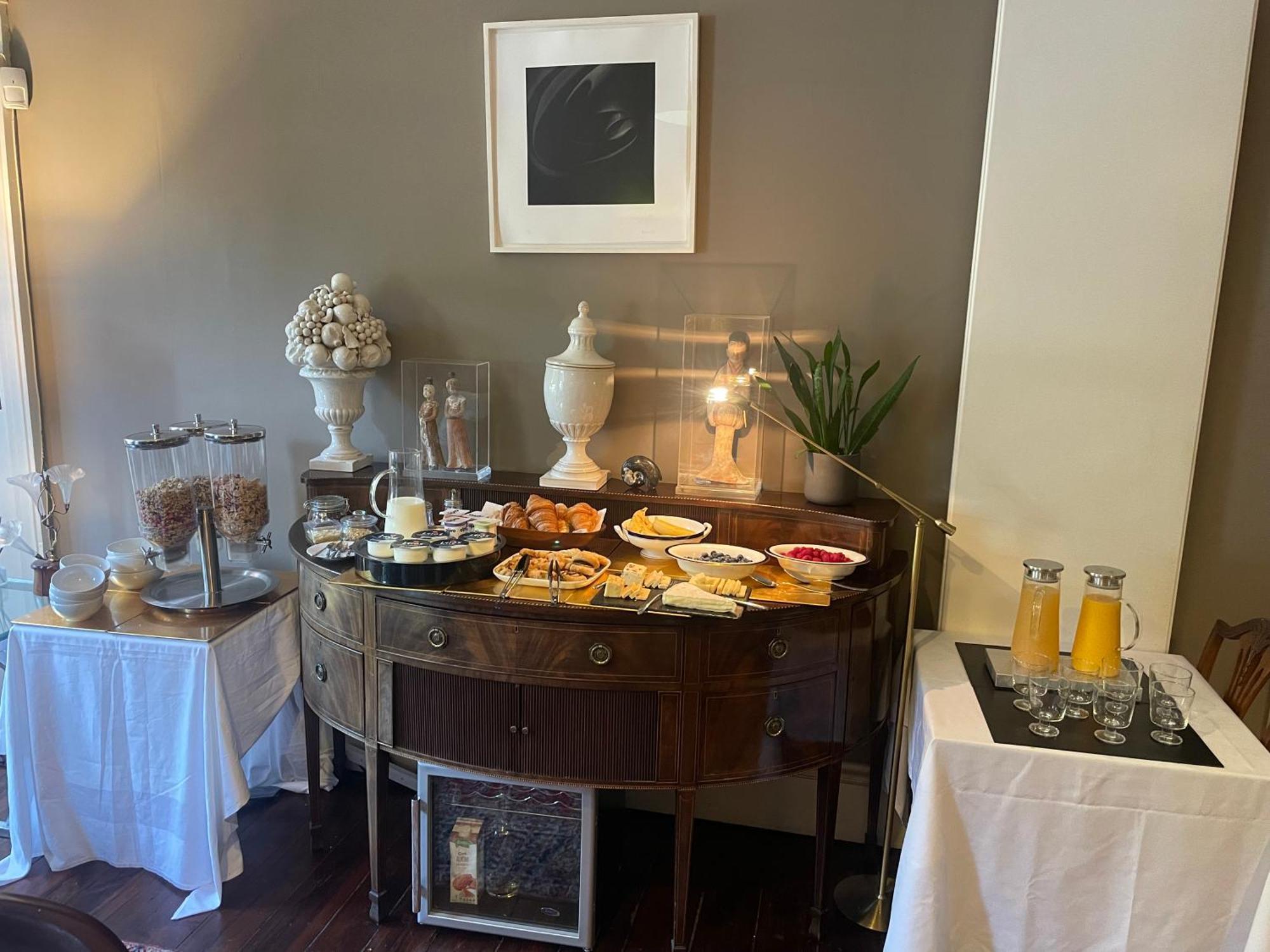 אדינבורו Six Brunton Place Guest House מראה חיצוני תמונה